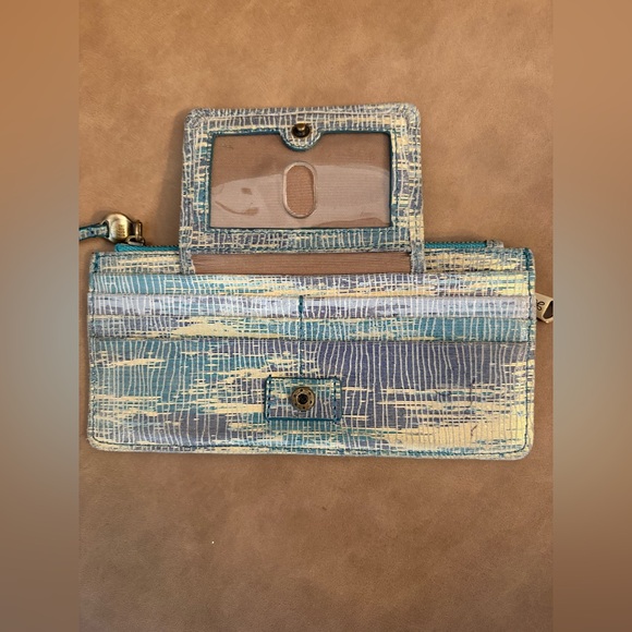 Hobo king blue cracked glass green credit card wallet small wristlet trendy - Picture 3 of 5